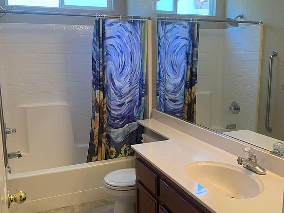 3rd image of 333 Pinnacles Dr