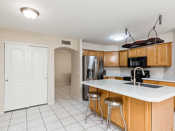 4th image of 2148 E Rosemonte Dr