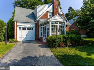 110 Ivy Rock Ln, Havertown, PA 19083