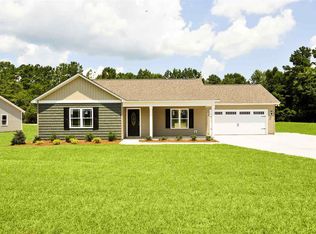 533 Old Folkstone Rd, Holly Ridge, NC 28460
