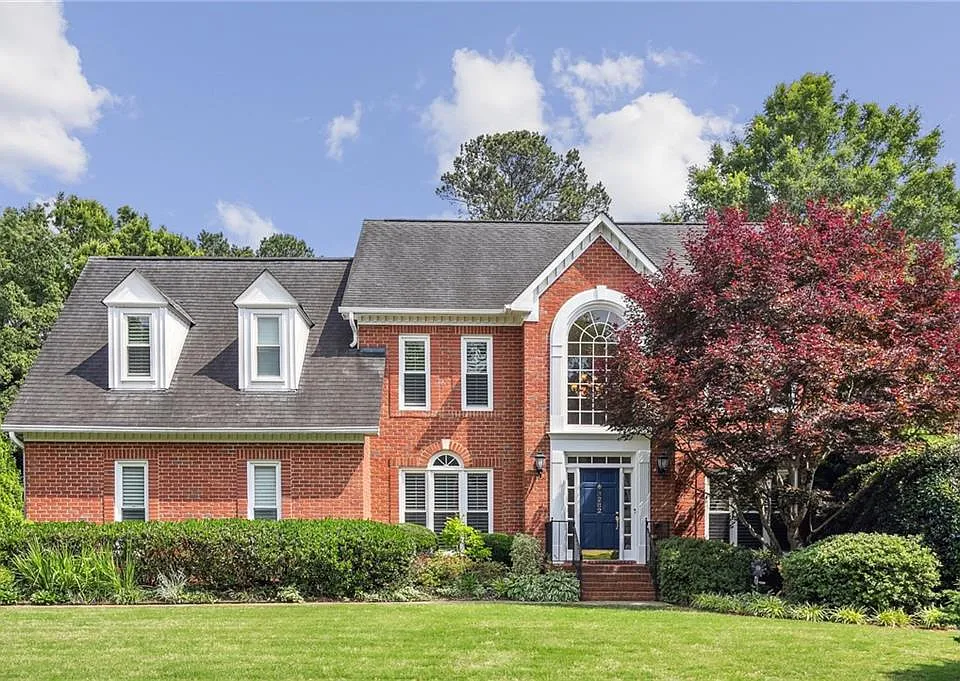 3282 Belmont Glen Dr SE