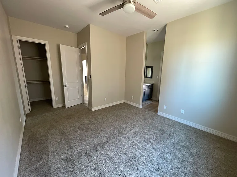 12771 S Karimme Ave — Photo 17