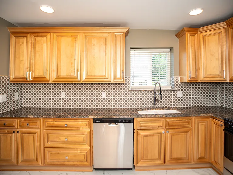 1759 Lockbourne Rd — Photo 15
