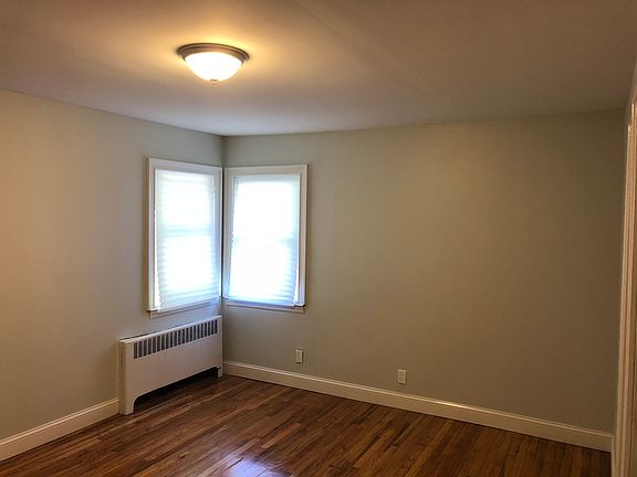 2nd image of 5 Brown Ave