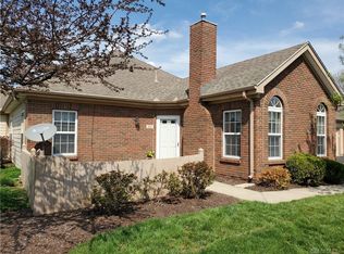 23 Edinburgh Village Dr, Dayton, OH 45458
