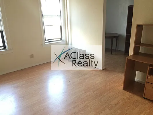 Rented by A Class Realty International | media 26