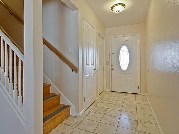 2nd image of 692 Fairlane Ave
