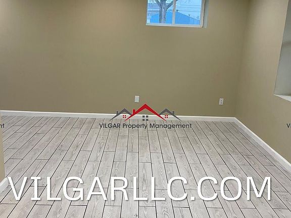4th image of 4735 Hohman Ave #10741556