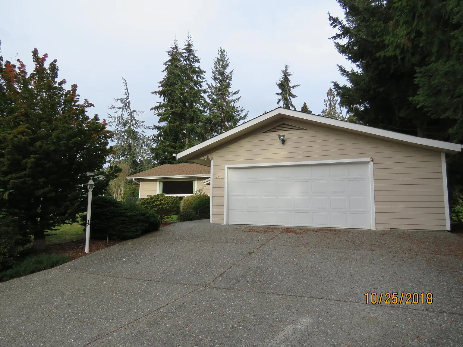 3 bed, 1784 sqft, $2,450 — Photo 2