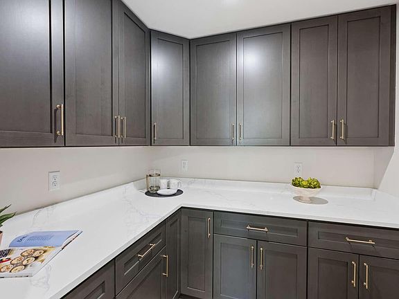 5th image of 105 Wilderness Way
