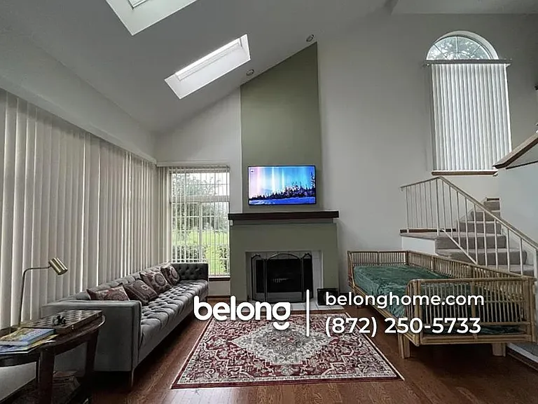 1157 E Cambria Ln S — Photo 6