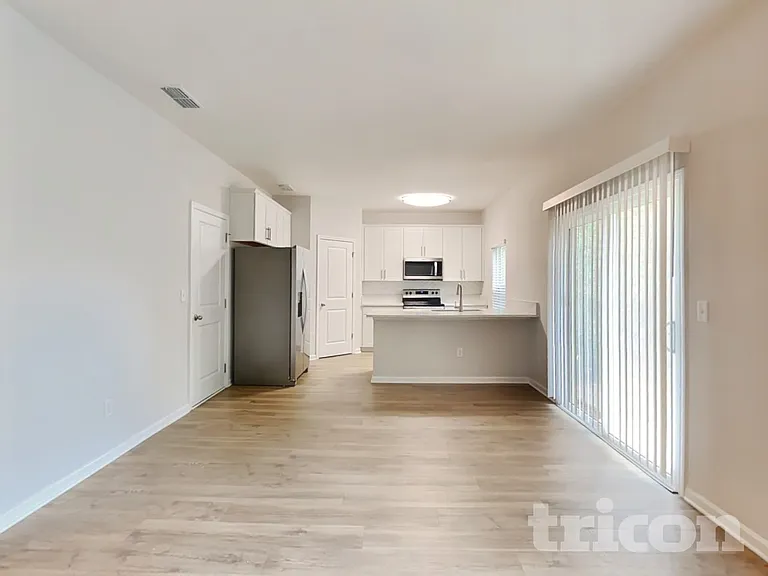 2029 Dutton Island Oaks Way — Photo 4