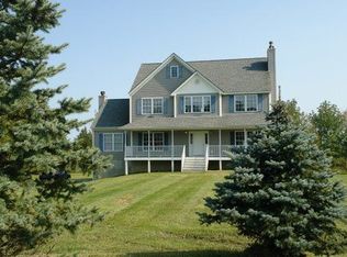 8 High Ridge Rd, New Paltz, NY 12561