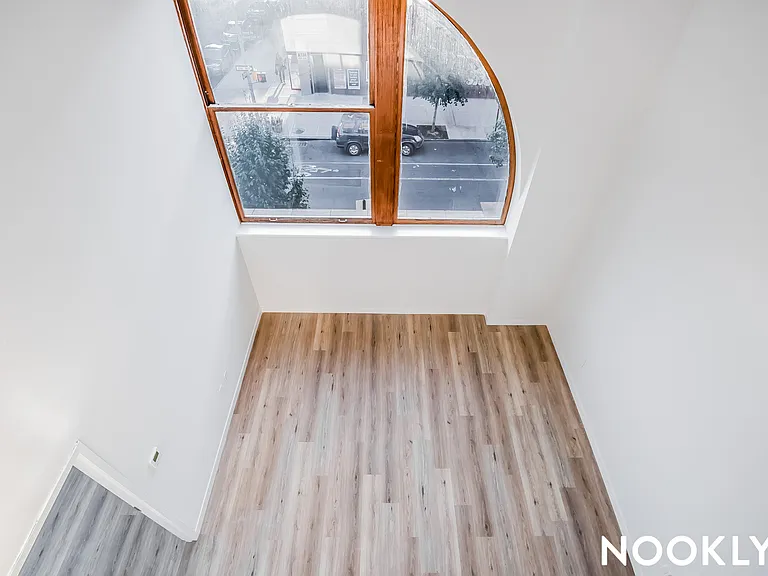 619 Throop Ave #2J — Photo 9