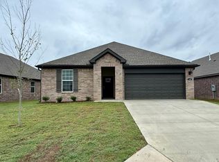 108 Mikah Dr, Maumelle, AR 72113
