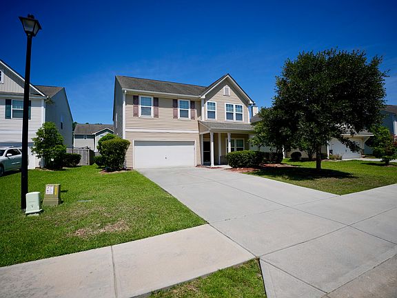 2nd image of 407 Thoroughbred Dr