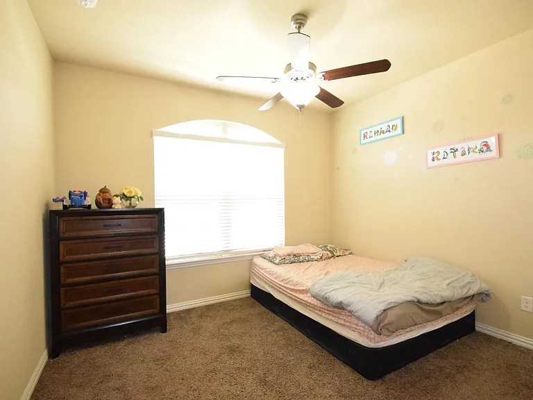 12421 Hitch Rack Way — Photo 7