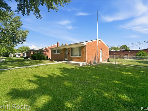 2nd image of 24985 Mabray Ave
