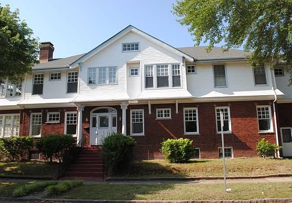 2nd image of 503 Rhode Island Ave