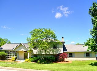 5 Westchester Dr, Winchester, KY 40391