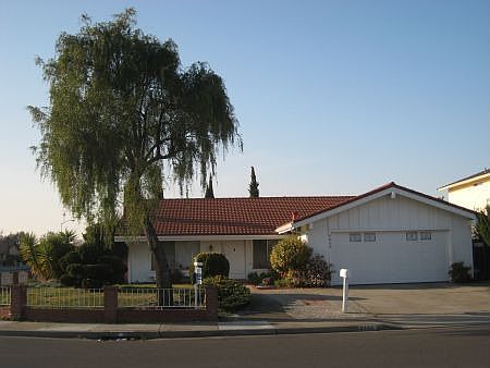 3rd image of 4469 Cabello St