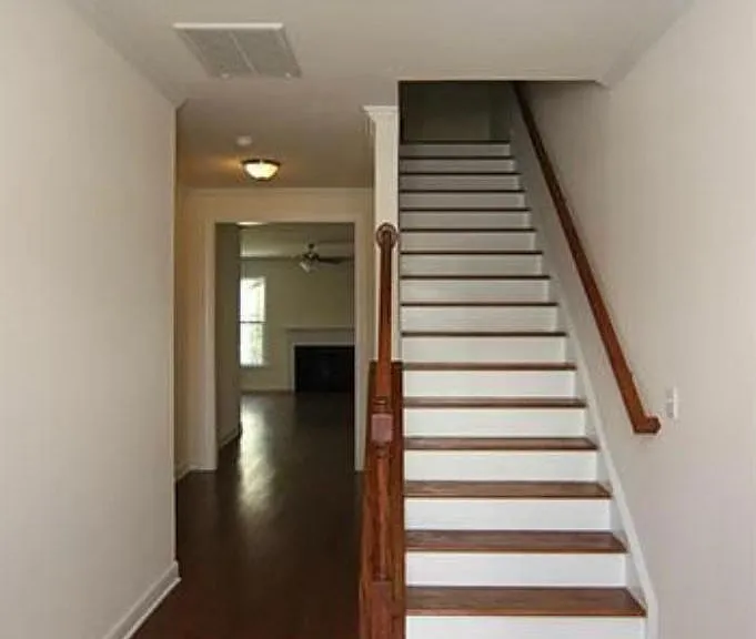 318 Rose Walk Ln — Photo 11