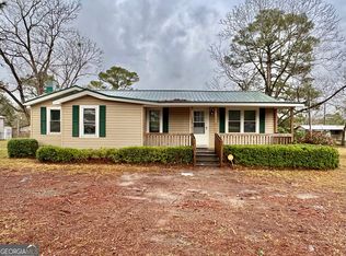 89 Bedsole Rd, Eastman, GA 31023