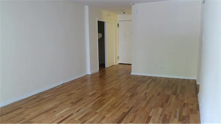 Rented by Lara Group | media 26