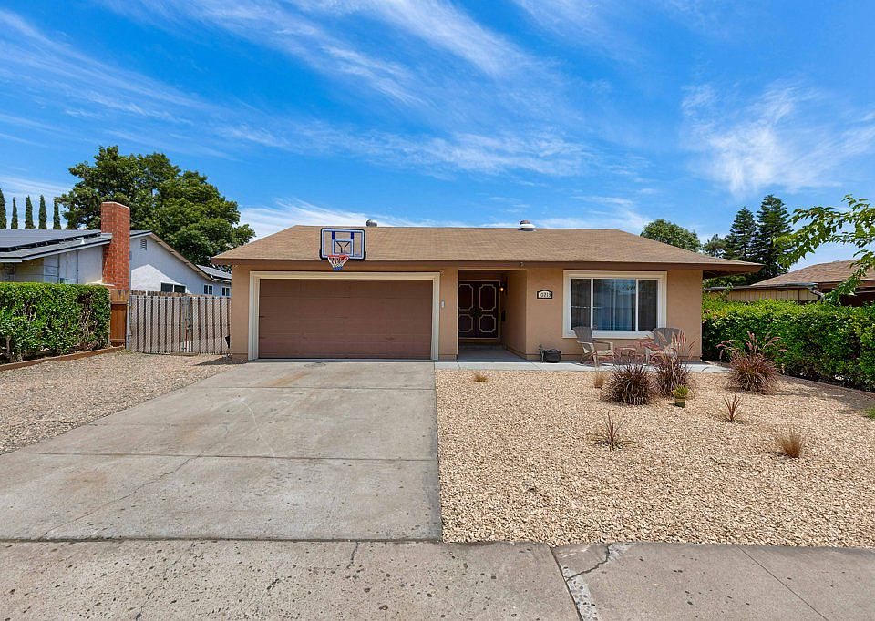 1st image of 10213 Woodpark Dr
