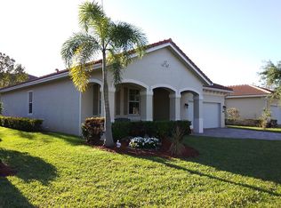 6755 Osage Cir, Greenacres, FL 33413