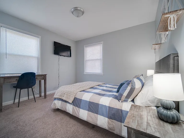 1601 Wells Ave SE — Photo 6