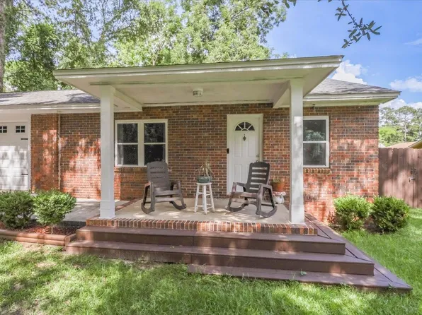 1529 Live Oak Dr #A, Tallahassee, FL 32301