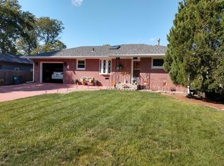 6210 Walker Ave, Lincoln, NE 68507