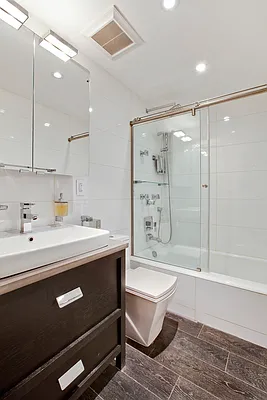 Rented by Compass | media 11