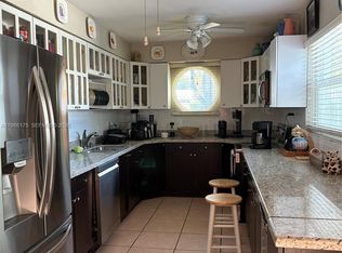 Amd Plat Venice Heights, Miami, FL 33145