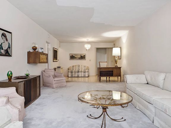 5th image of 3755 Henry Hudson Pkwy W APT 3H