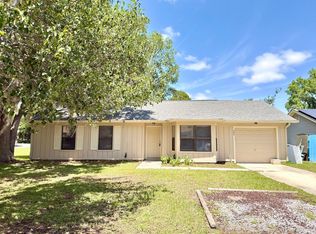 202 Cypress Dr, Kingsland, GA 31548