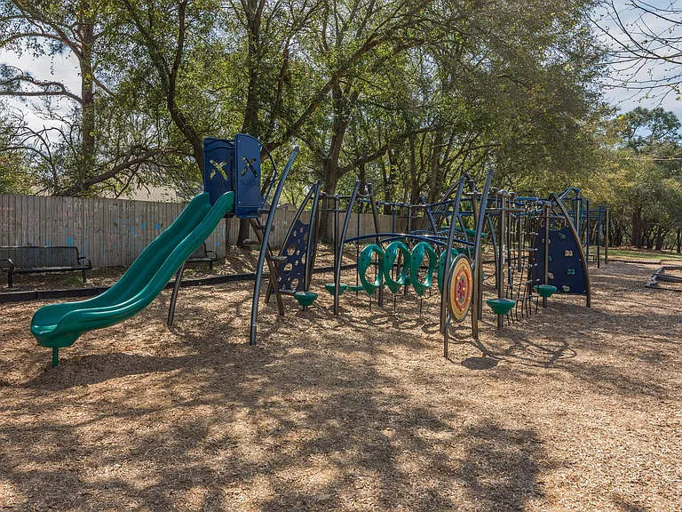 14 Bay Dr NE — Photo 47