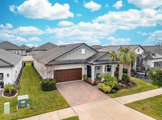 31565 Cannon Rush Dr, San Antonio, FL 33576