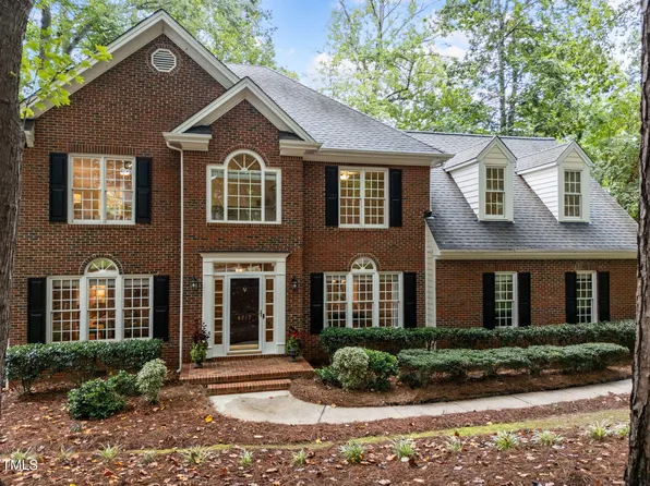4717 Shadow Ridge Ct, Holly Springs, NC 27540