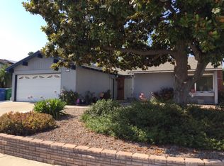 9954 Via Wakefield, Santee, CA 92071