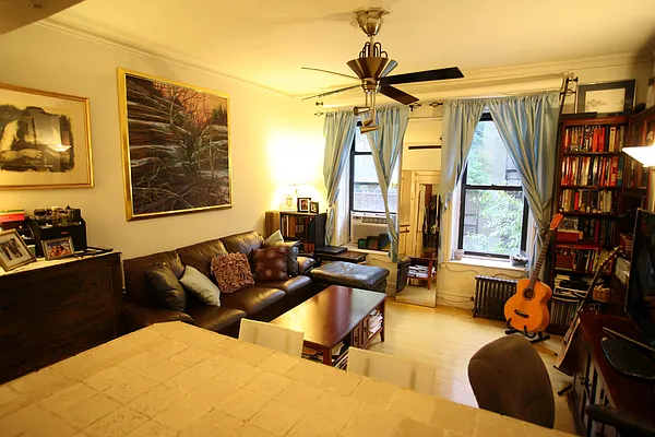 Rented by Avenues Real Estate | media 14