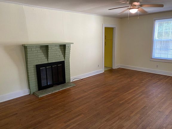 2nd image of 4406 Wentworth Dr