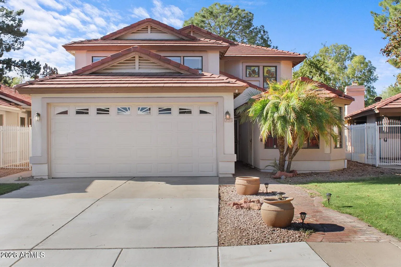 4 bed, 3.0 bath, 2389 sqft, $3,000 — Photo 2