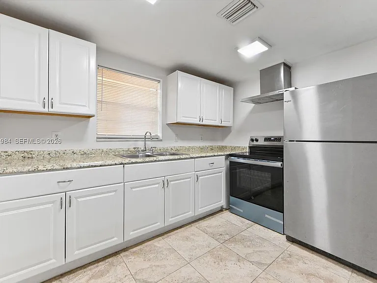 10789 N Military Trl #9 — Photo 15