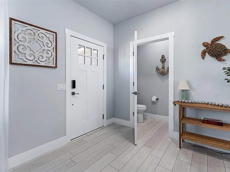 13 Lemay Pl — Photo 7
