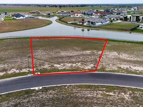 4816 Town Lake Dr, McAllen, TX 78504