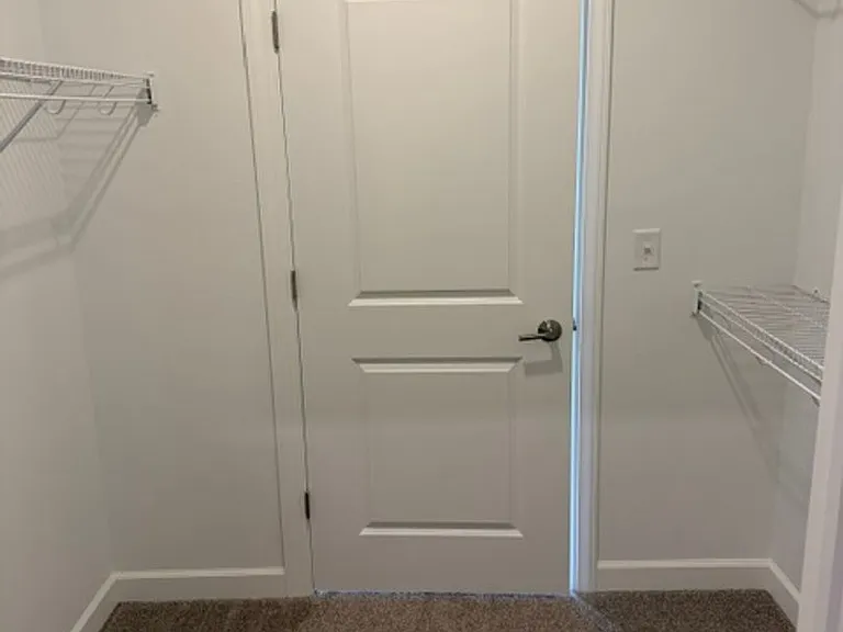 Brand New - War Eagle Apartments in the River Point District — Photo 17