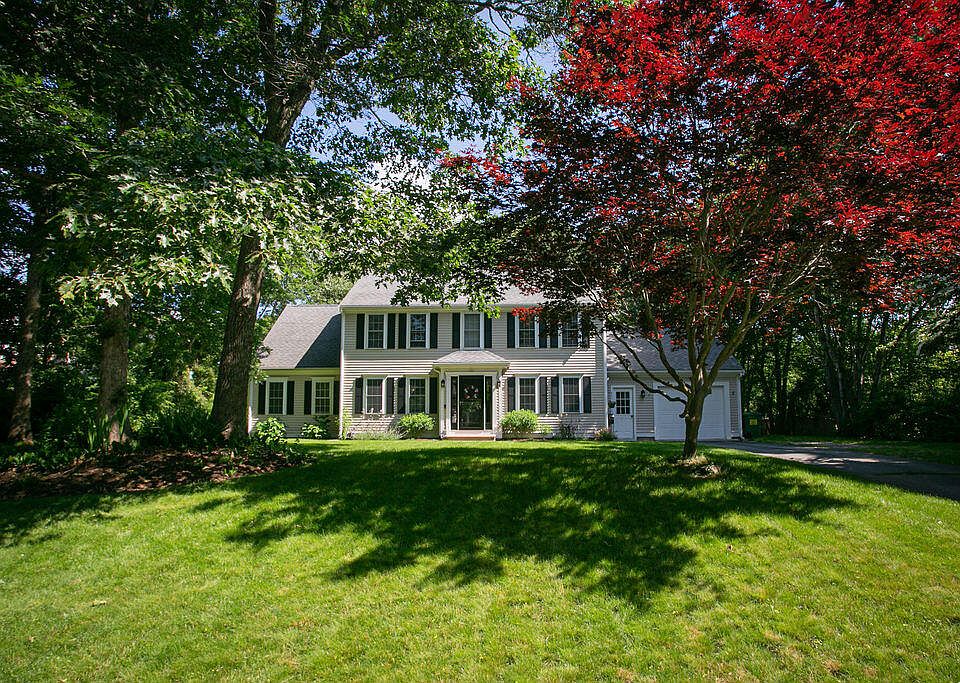 1st image of 15 Grandwood Drive