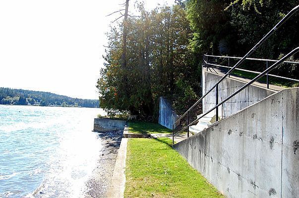 2nd image of 9360 Misery Point Rd NW